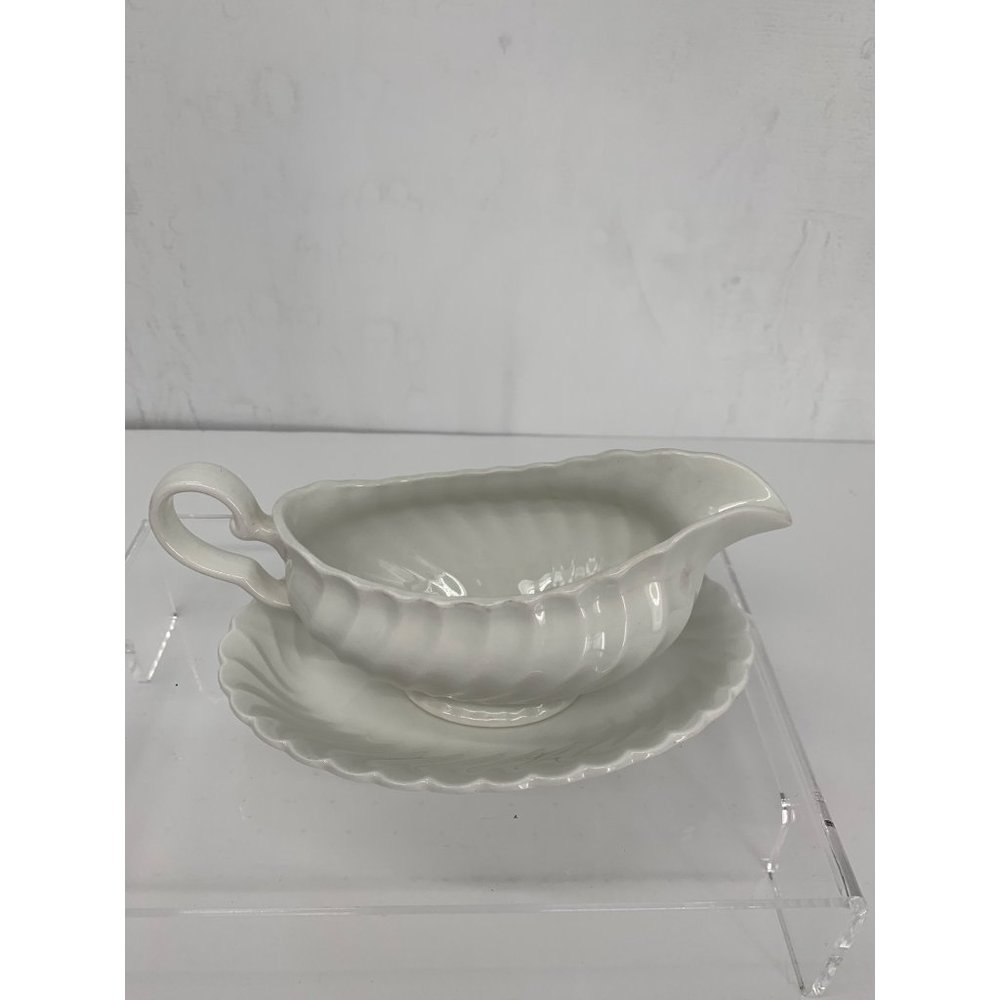 Johnson Brothers Regency Ironstone Gravy Boat with Relish Dish Made in England 1